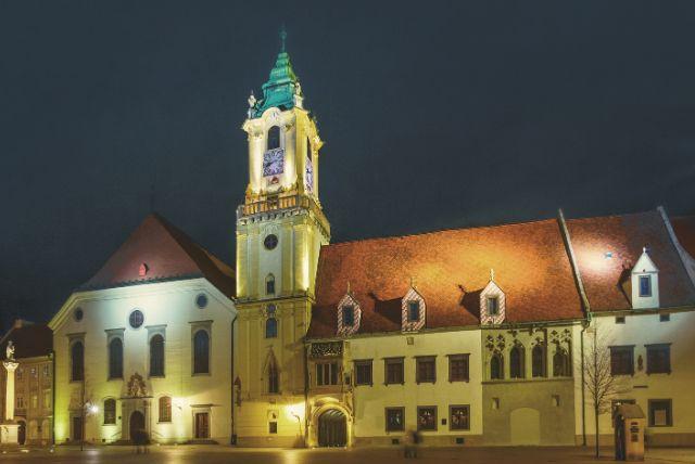 בית העירייה הישן בברטיסלבה - Old Town Hall