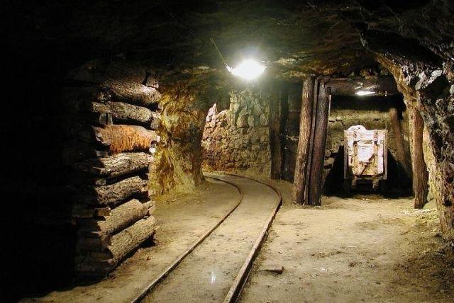ברטיסלבה Mining Museum - מוזיאון הכרייה הסלובקי (המוזיאון הפתוח) credit to viator.com