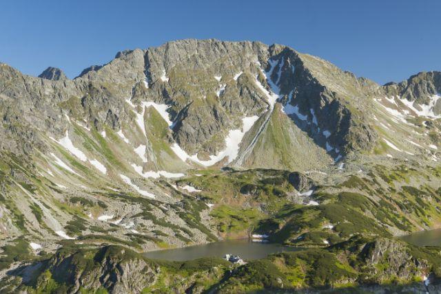tatra-mountains-slovakia-vs-poland