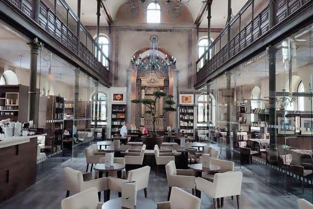 Synagogue Café - קפה בית כנסת בטרנבה credit to getyourguide.com