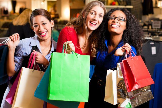 קניון Bory Mall בברטיסלבה - האם שווה להגיע במיוחד?
